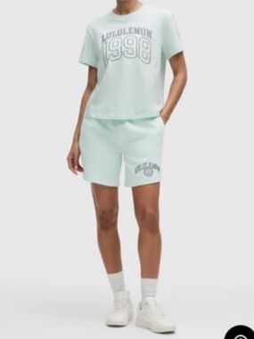 Lululemon Scuba Oversized Short 7” Graphic XL